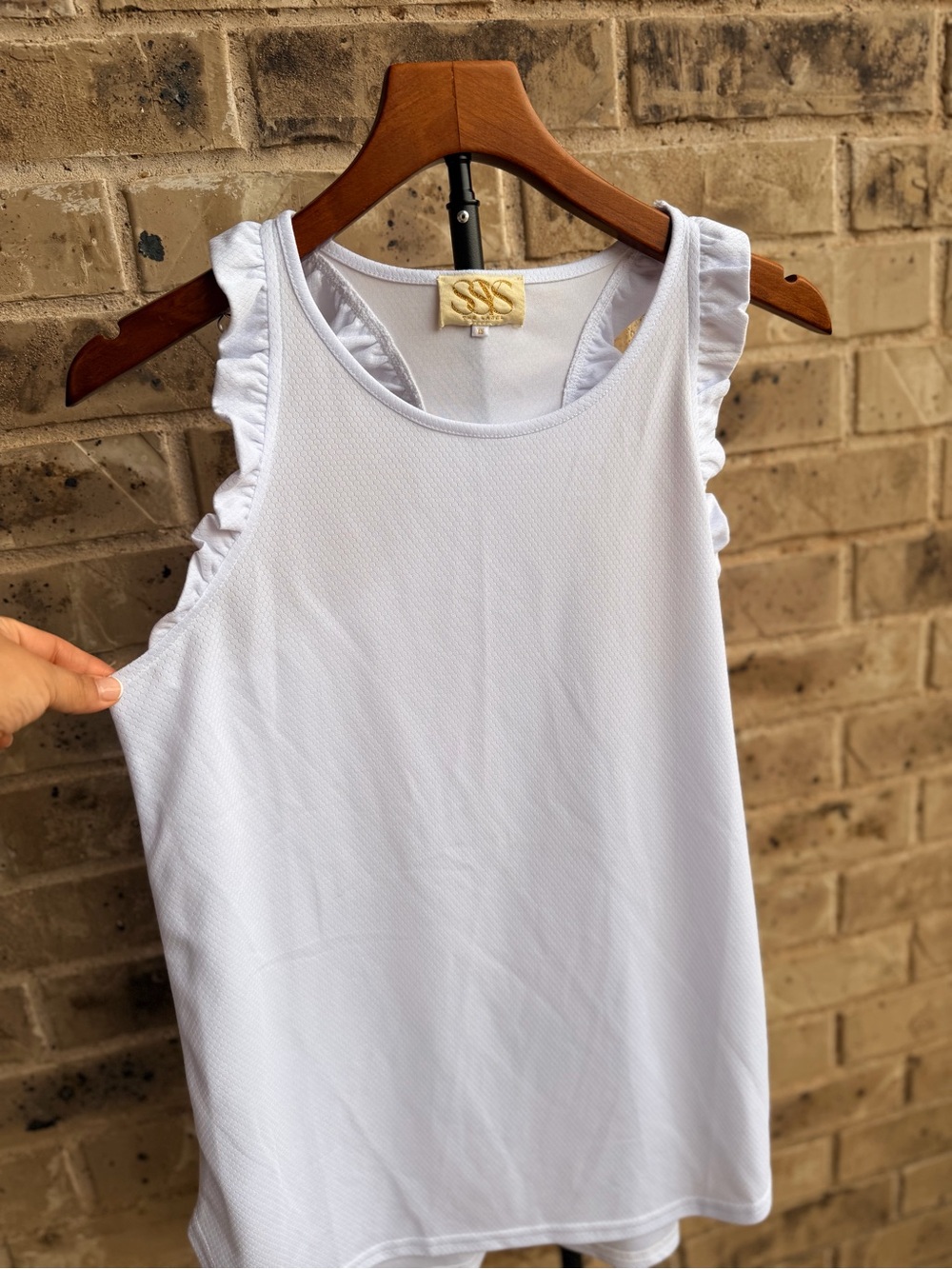SSYS the label Women’s White Ruffle Racerback Active Tank Top Size XS - Picture 3 of 10